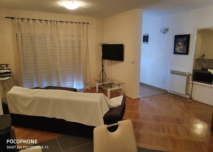 Lisinski Holiday home